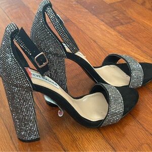 Steve Madden Carrson Rhinestone Ankle Strap Dress Sandals 6.5